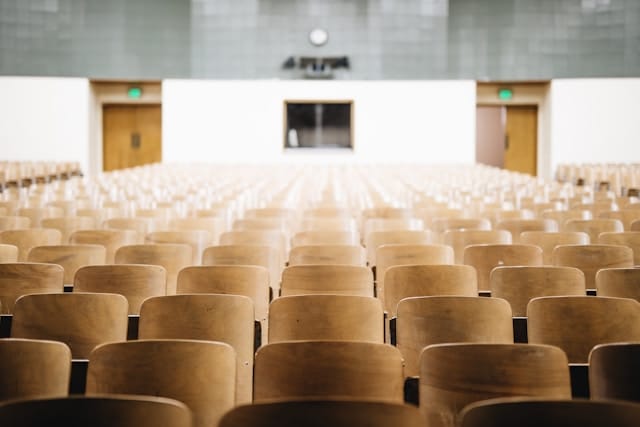 Generic University — API 安全實驗靶機 Writeup